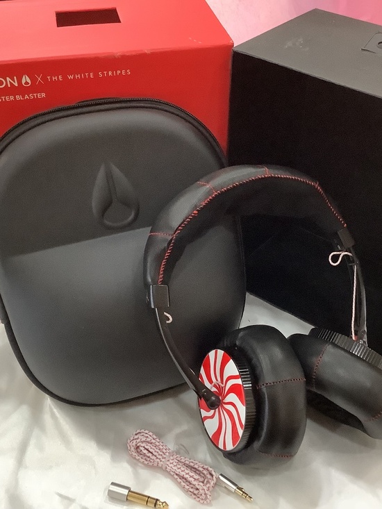 Nixon Other - Nixon Limited Edition The White Stripes “Candy Cane Children” Headphones
